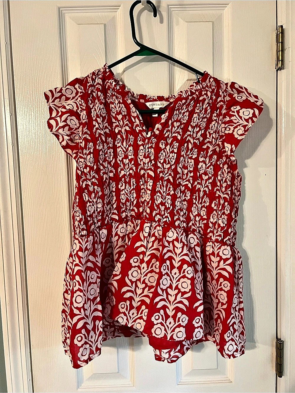 Crown & Ivy Floral Blouse in Red & White
